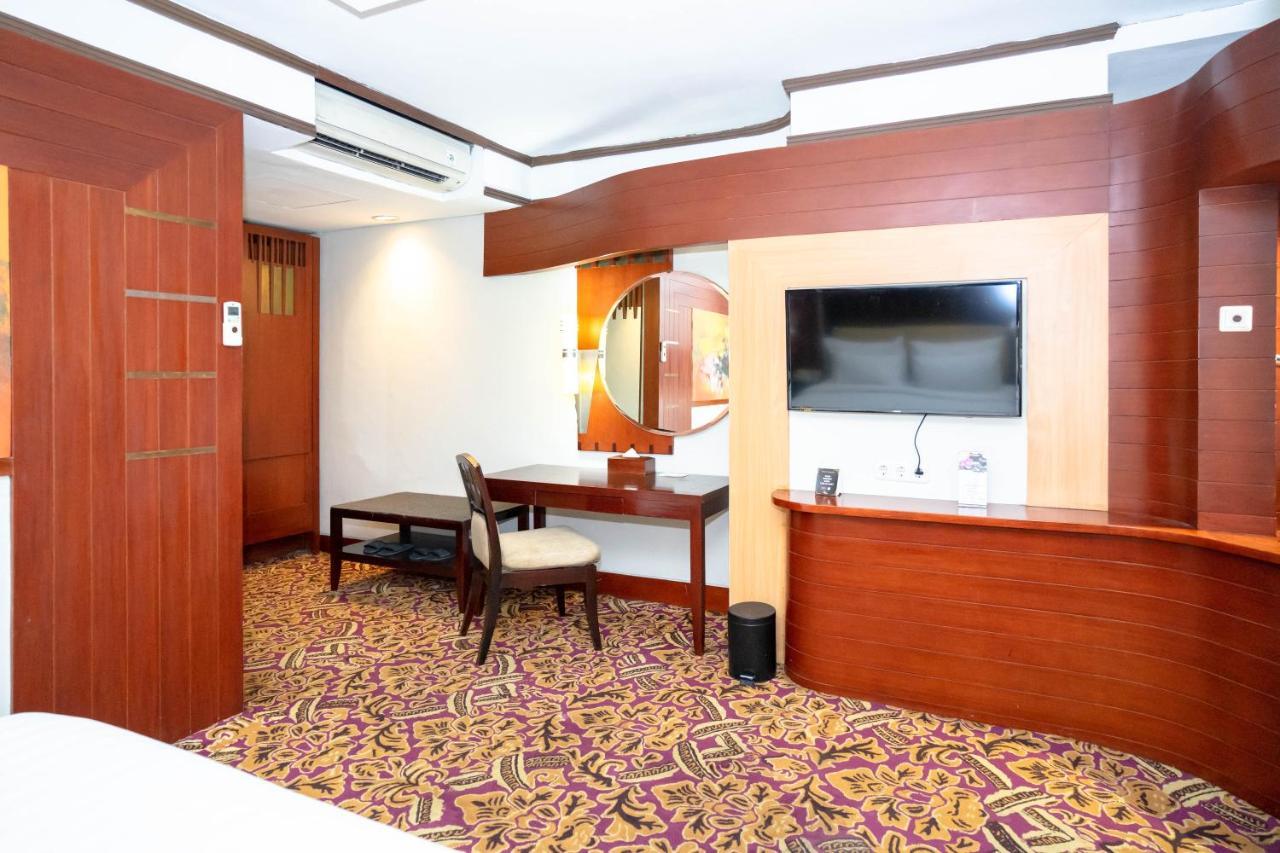 Hotel Savoy Homann Бандунг Екстер'єр фото