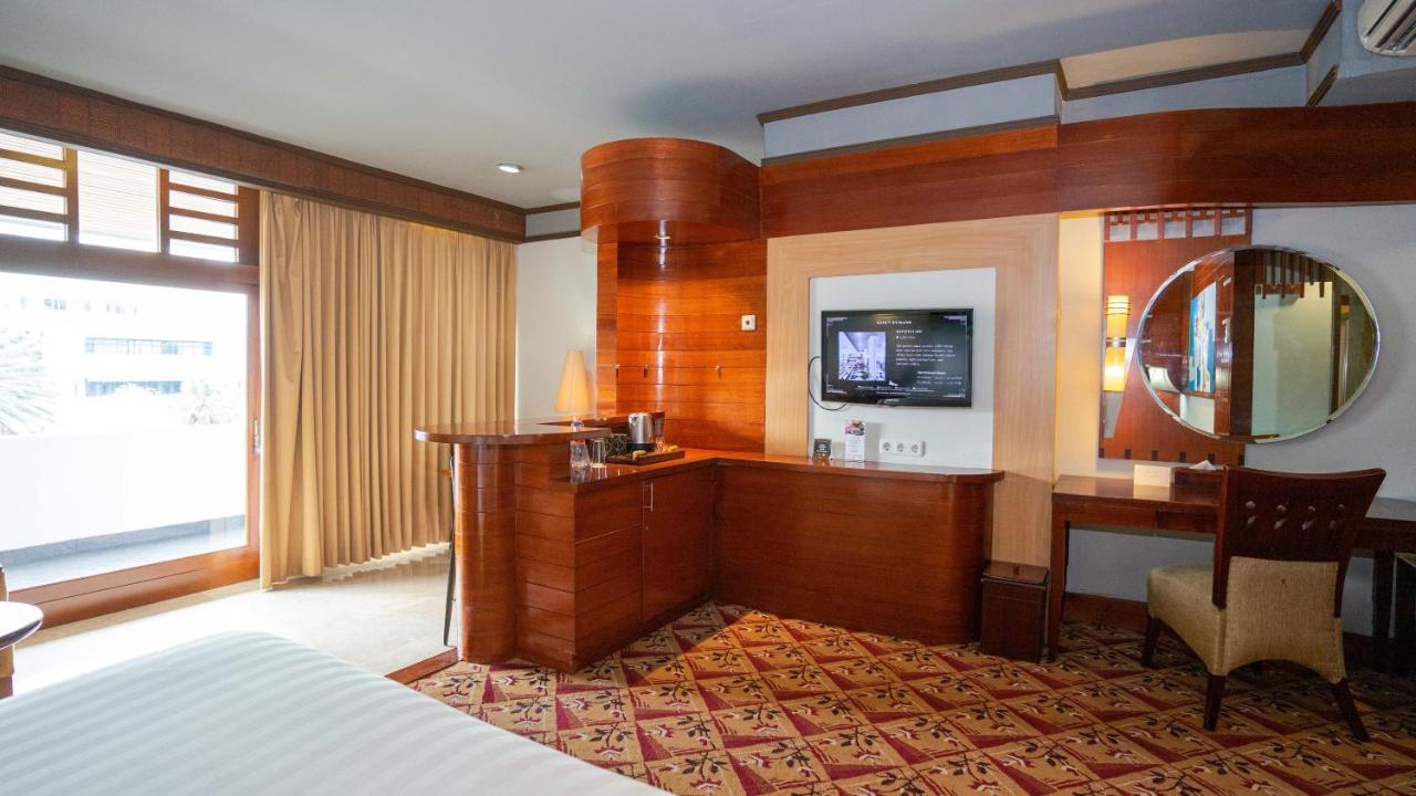 Hotel Savoy Homann Бандунг Екстер'єр фото
