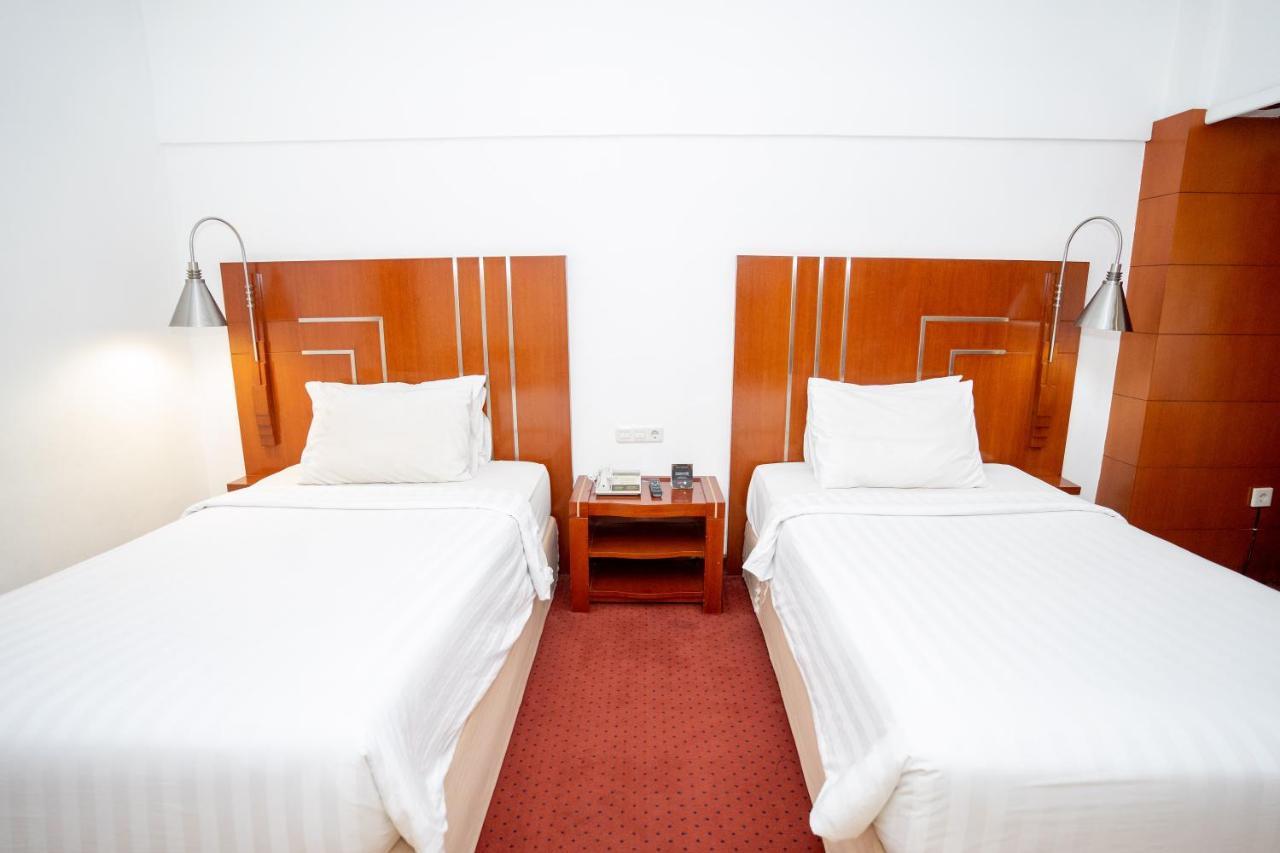 Hotel Savoy Homann Бандунг Екстер'єр фото