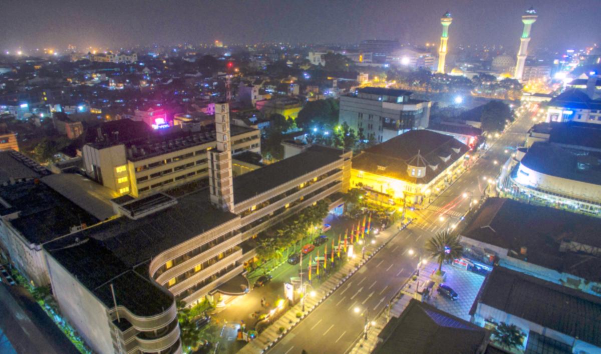 Hotel Savoy Homann Бандунг Екстер'єр фото