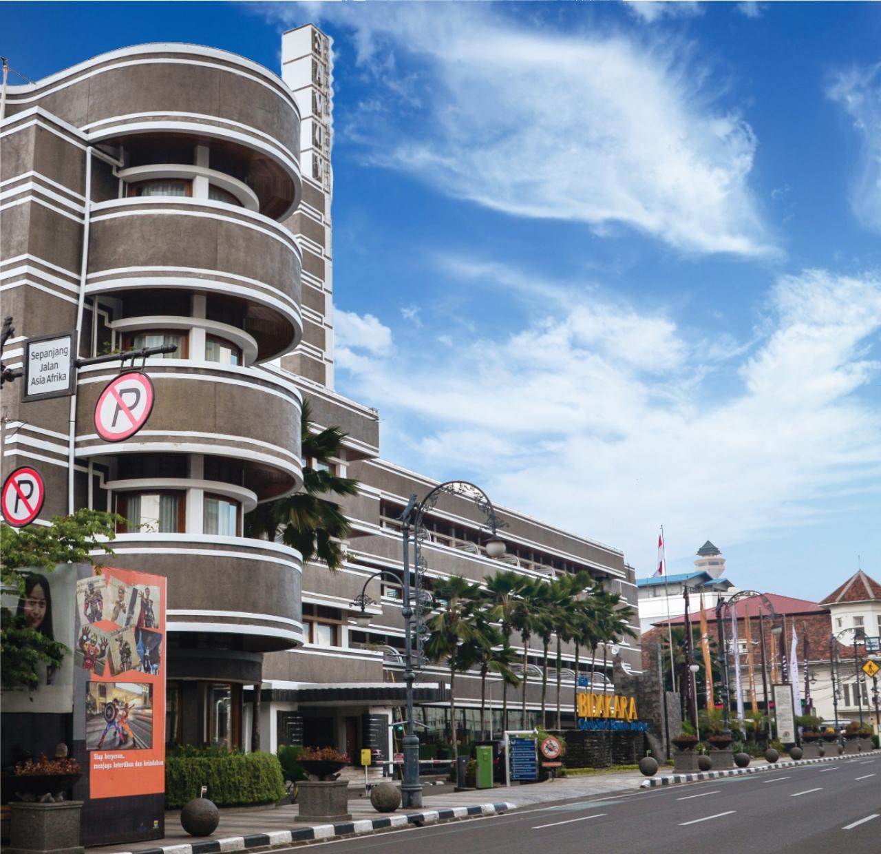 Hotel Savoy Homann Бандунг Екстер'єр фото