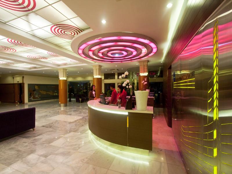 Hotel Savoy Homann Бандунг Екстер'єр фото