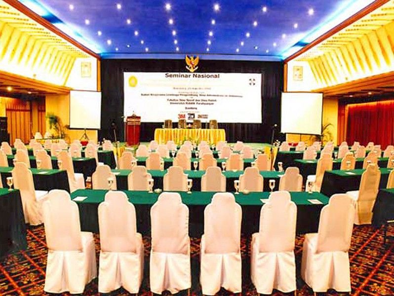 Hotel Savoy Homann Бандунг Екстер'єр фото
