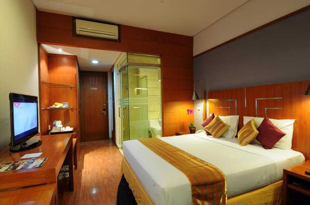 Hotel Savoy Homann Бандунг Екстер'єр фото