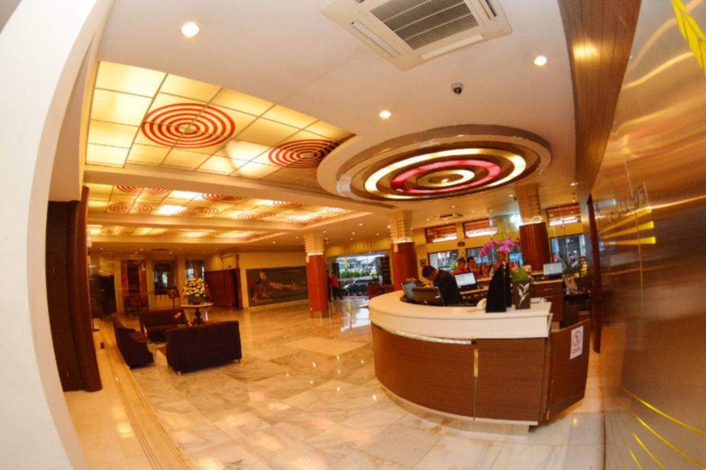 Hotel Savoy Homann Бандунг Екстер'єр фото